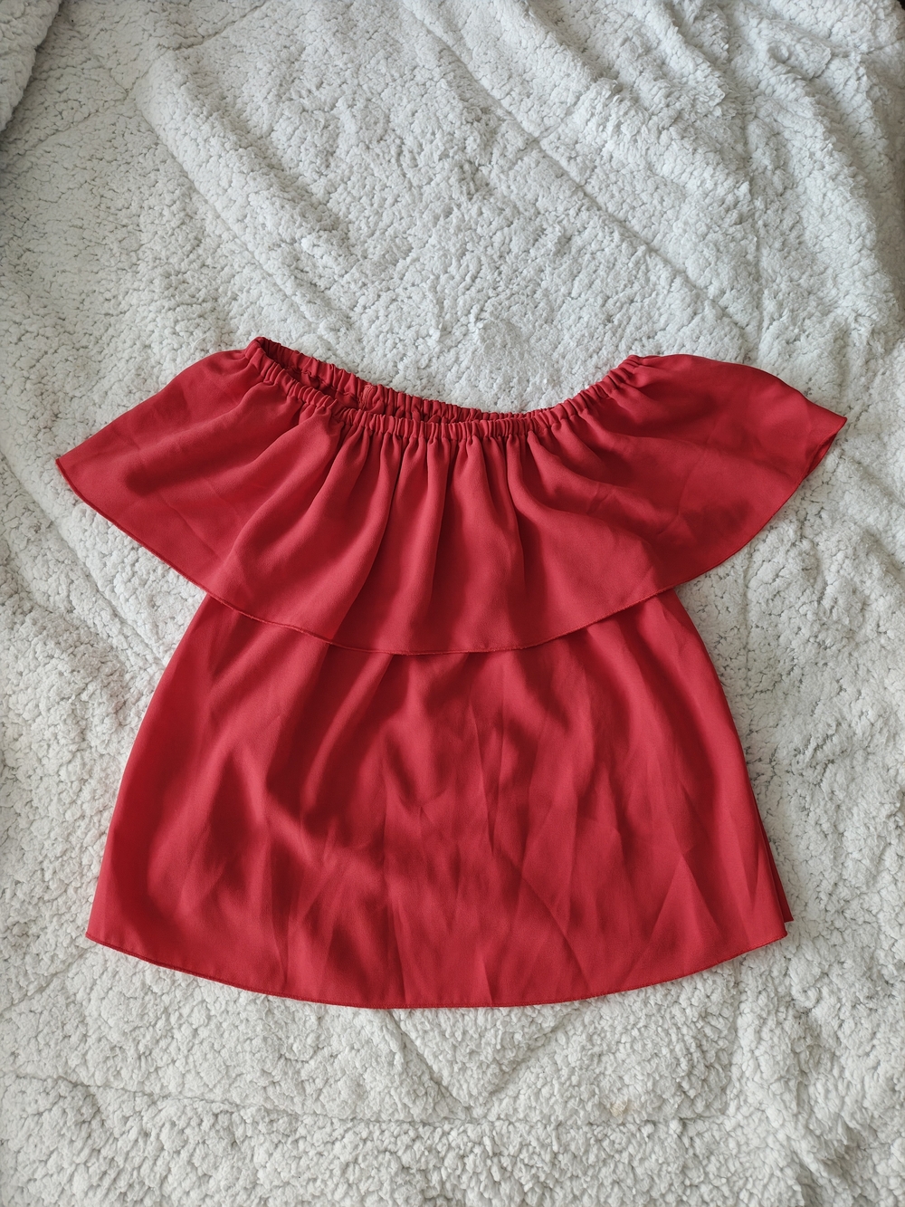 Wilfred Red Off-Shoulder Ruffle Top Ptp 17'' - Picture 5 of 16
